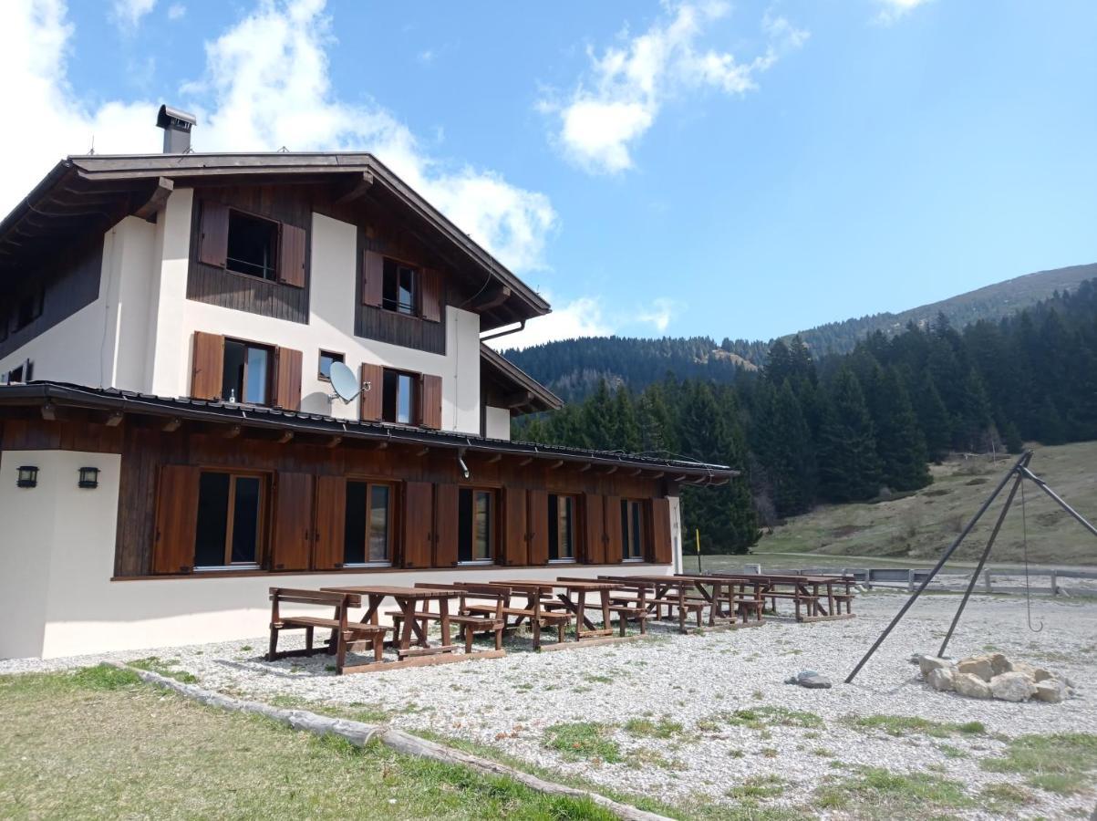 Rifugio Garibaldi לדרו מראה חיצוני תמונה